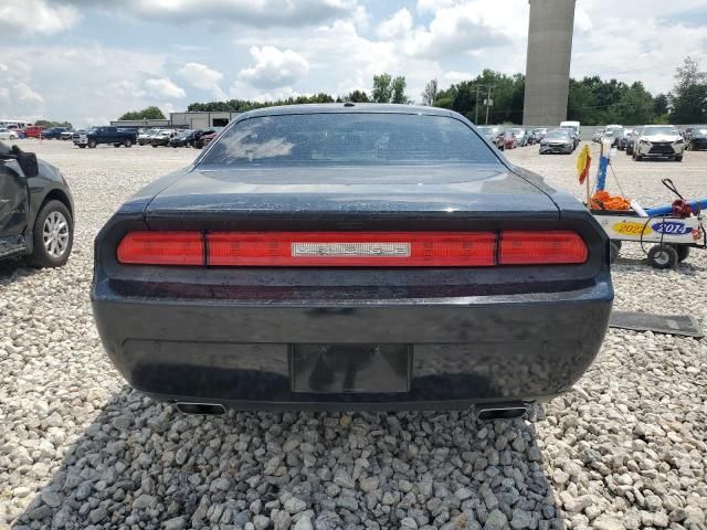 2013 Dodge Challenger SXT