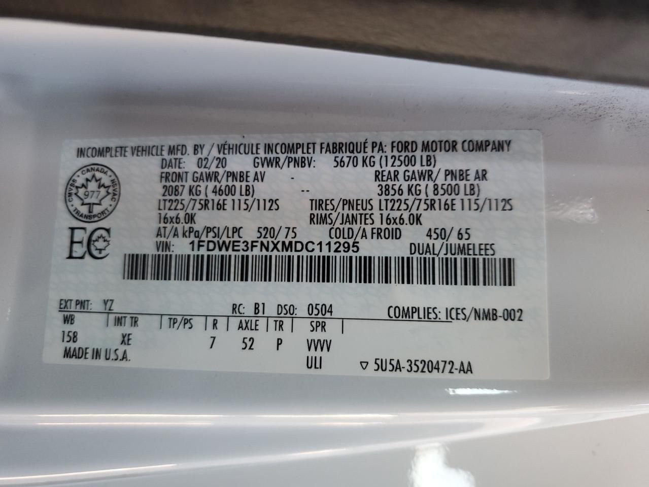 2021 Ford Econoline E350 Super Duty Cutaway Van