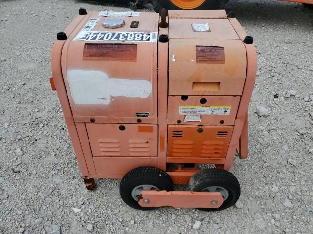 2009 Titan TG 7500D