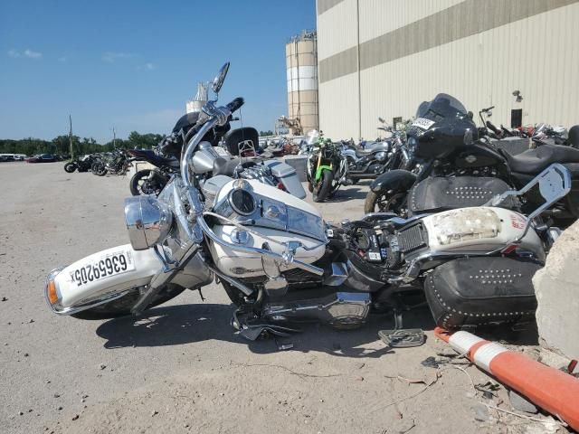 2004 Harley-Davidson Flstci