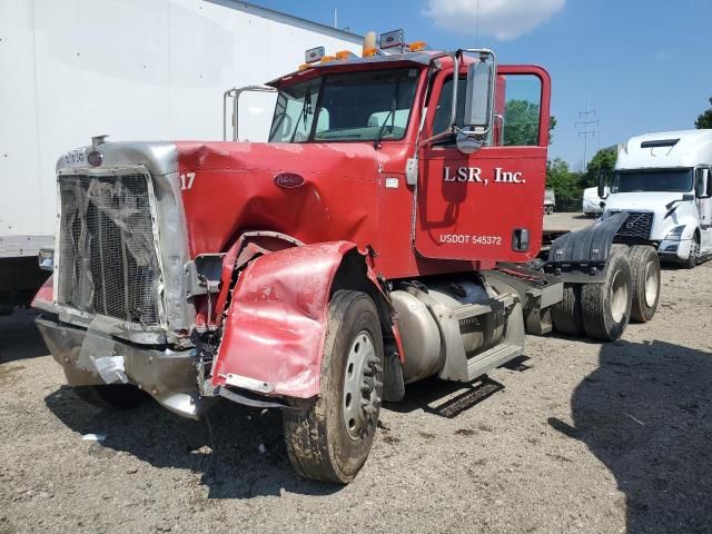 2007 Peterbilt 379 Semi Truck