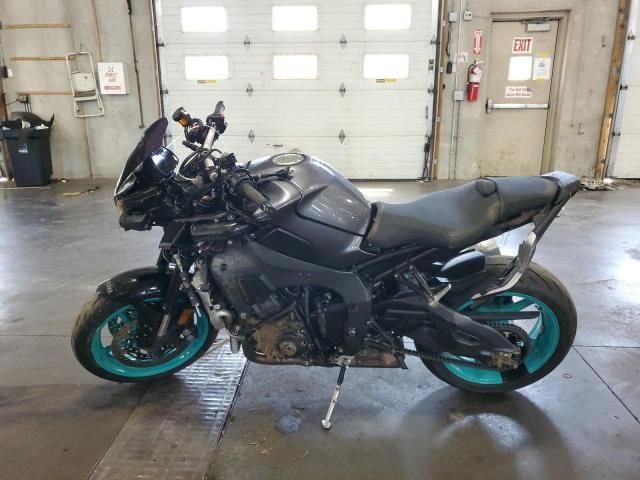 2024 Yamaha MTN1000