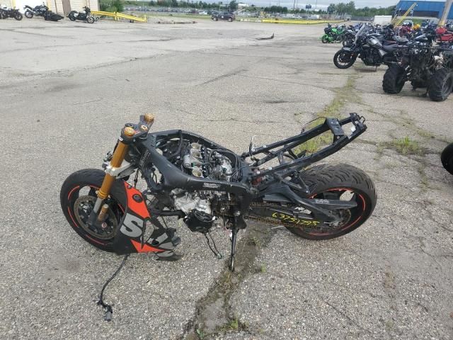 2021 Suzuki GSX-R1000 R