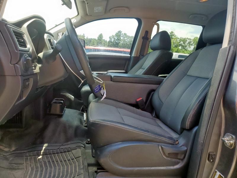 2017 Nissan Titan xd s