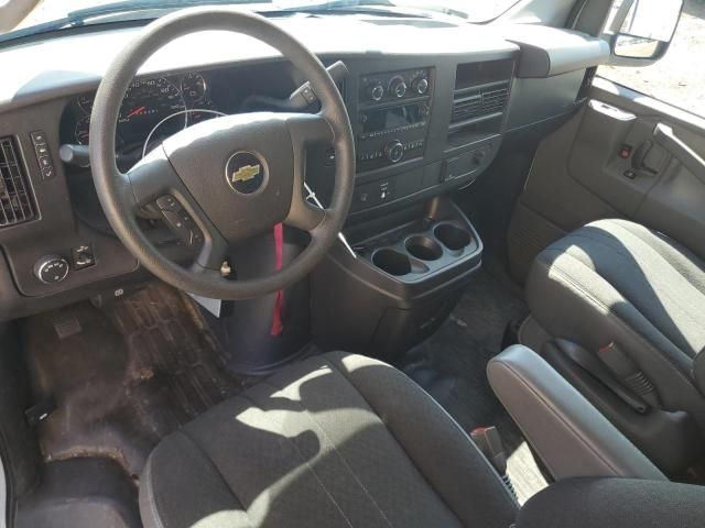 2020 Chevrolet Express G2500