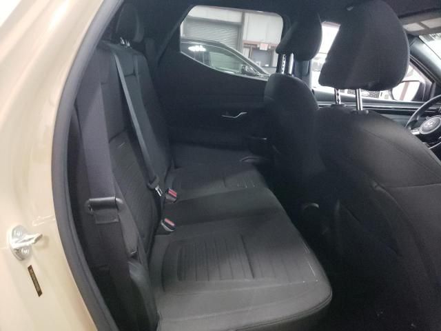 2023 Hyundai Santa Cruz SE