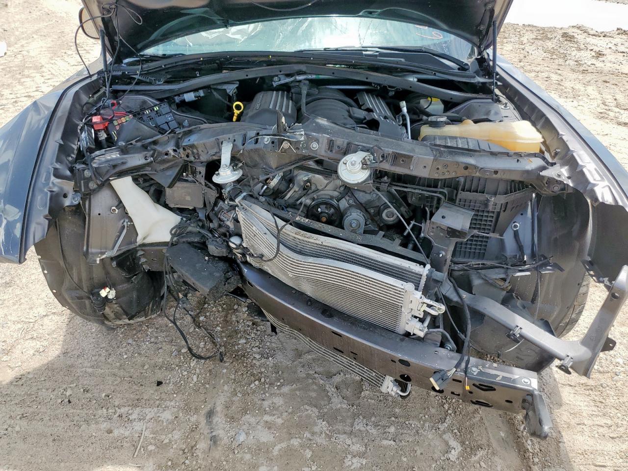 2022 Dodge Challenger r