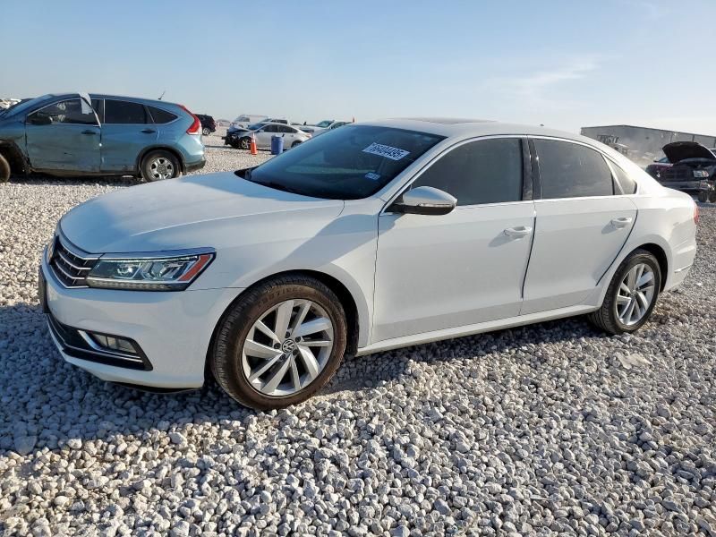2018 Volkswagen Passat SE