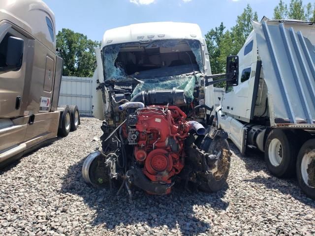 2023 Kenworth Construction T680