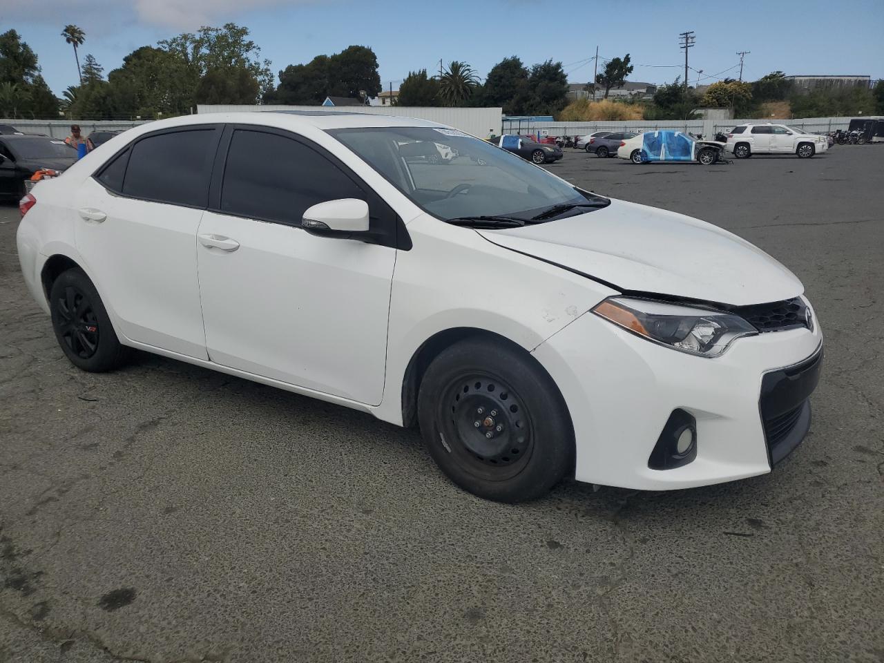 2014 Toyota Corolla l