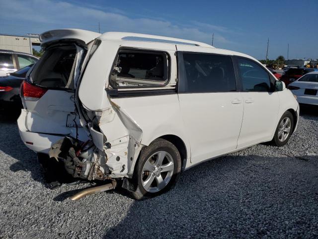 2013 Toyota 2013 Toyt Sienna le