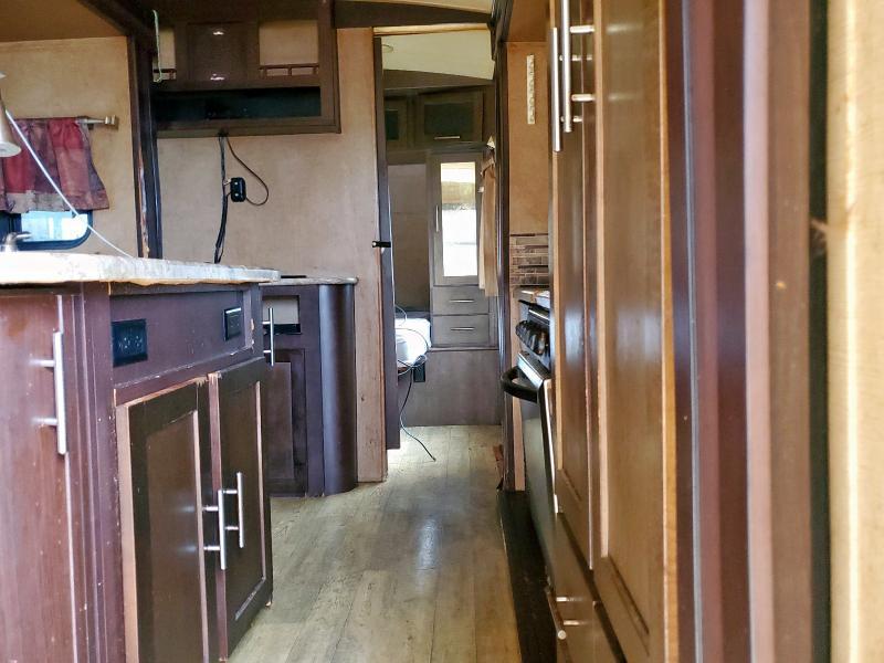 2016 Wildwood Surveryor