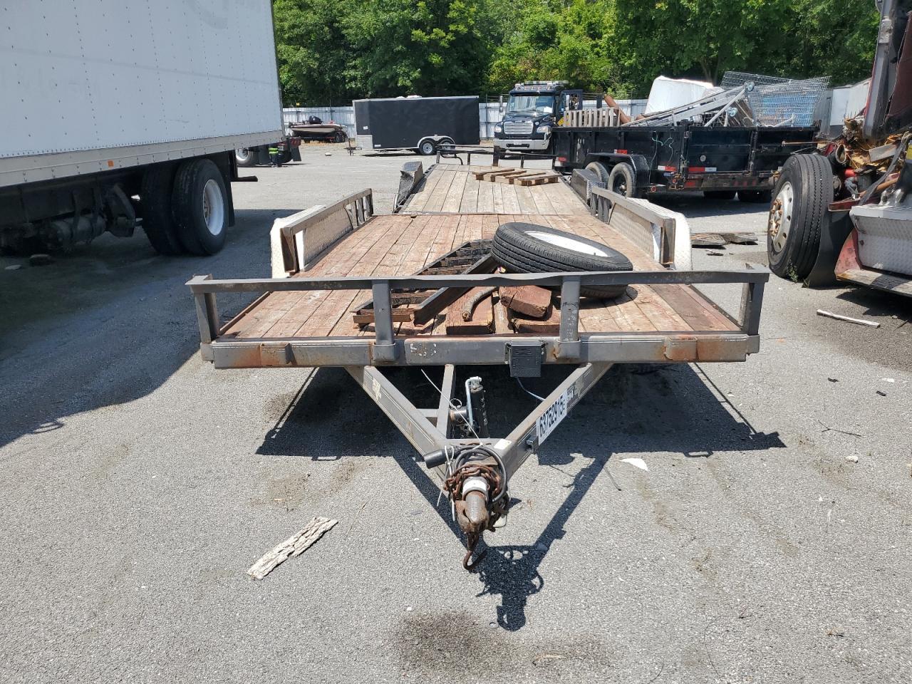 2008 Trailers Trailer