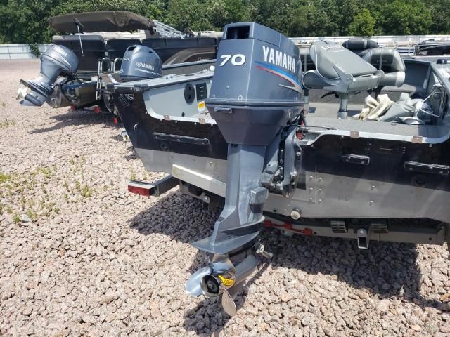 2003 Lund MARINE/TRL Boat JON Boat