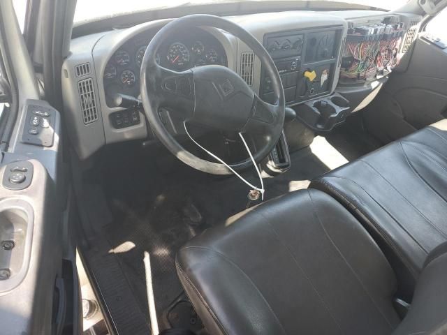 2015 International 4000 4300 LP