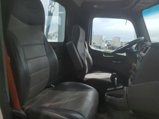 2015 Peterbilt 579 Semi Truck