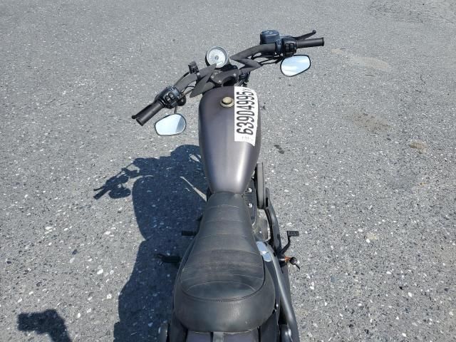 2015 Harley-Davidson XL883 Iron 883