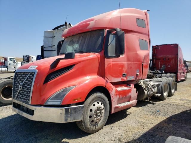 2021 Volvo VN VNL