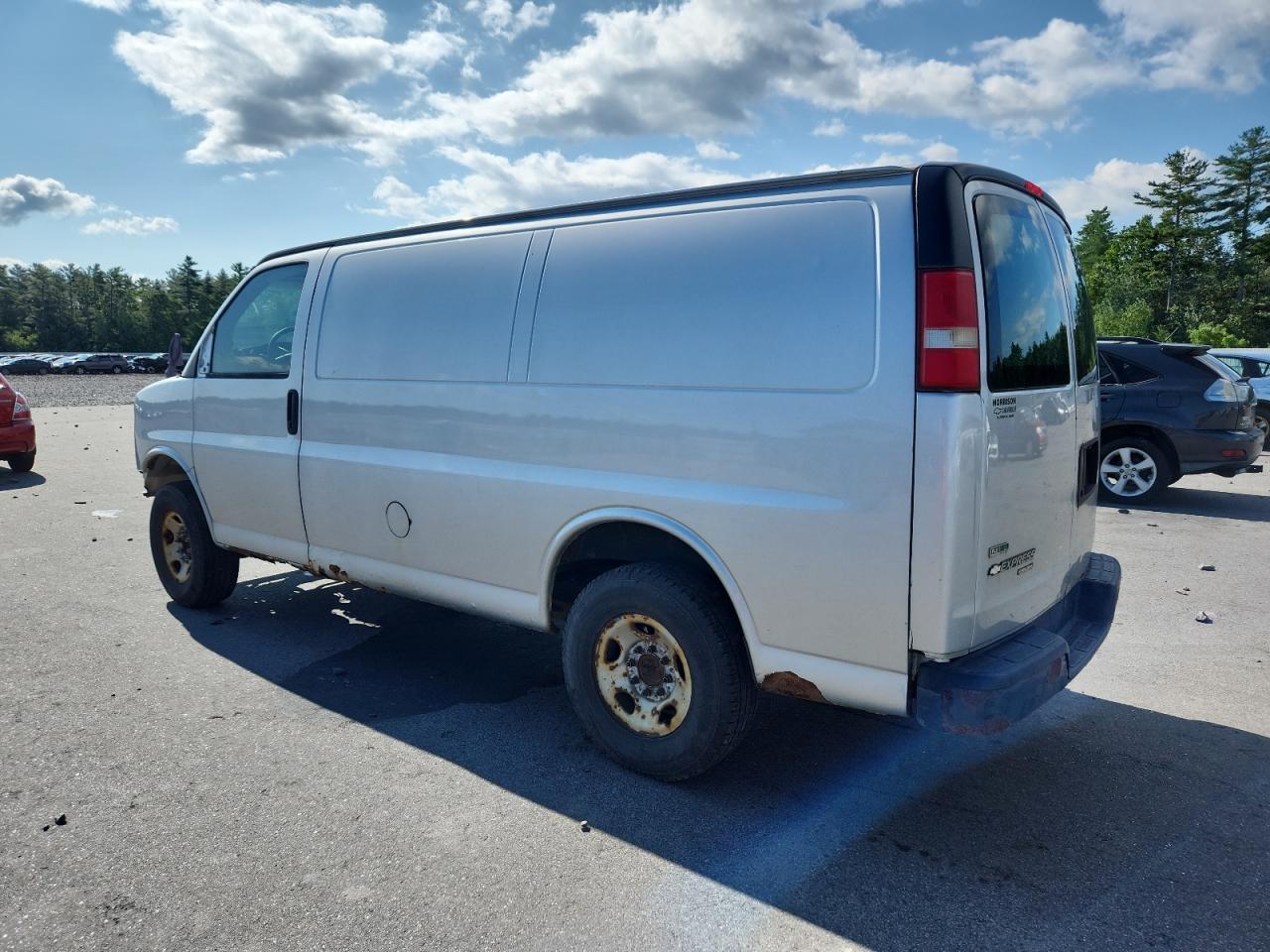 2011 Chev Express G2500