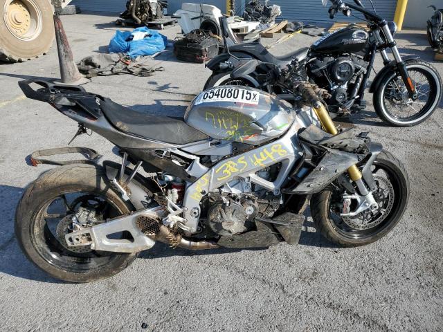 2023 Aprilia Tuono V4