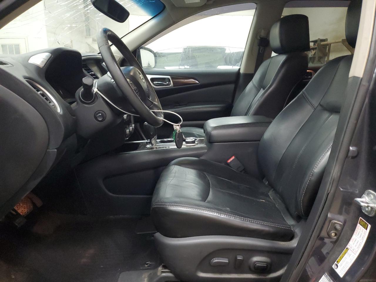 2014 Nissan Pathfinder s