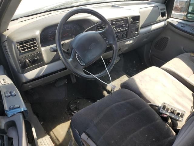 2002 Ford F550 Super Duty
