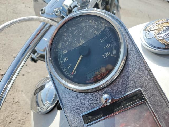 2004 Harley-Davidson Flstci
