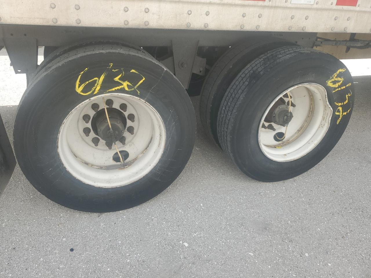 2021 Vanguard VIP 4000 DRY Van Trailer