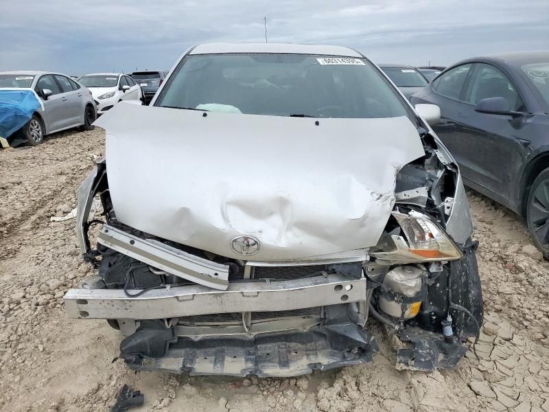 2005 Toyota Prius