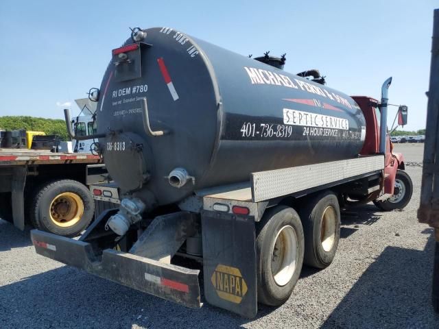 2001 Sterling L7500 Vacuum Truck