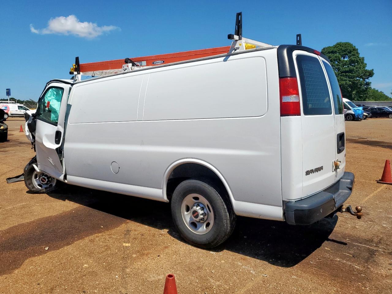 2019 GMC Savana G2500 Extended
