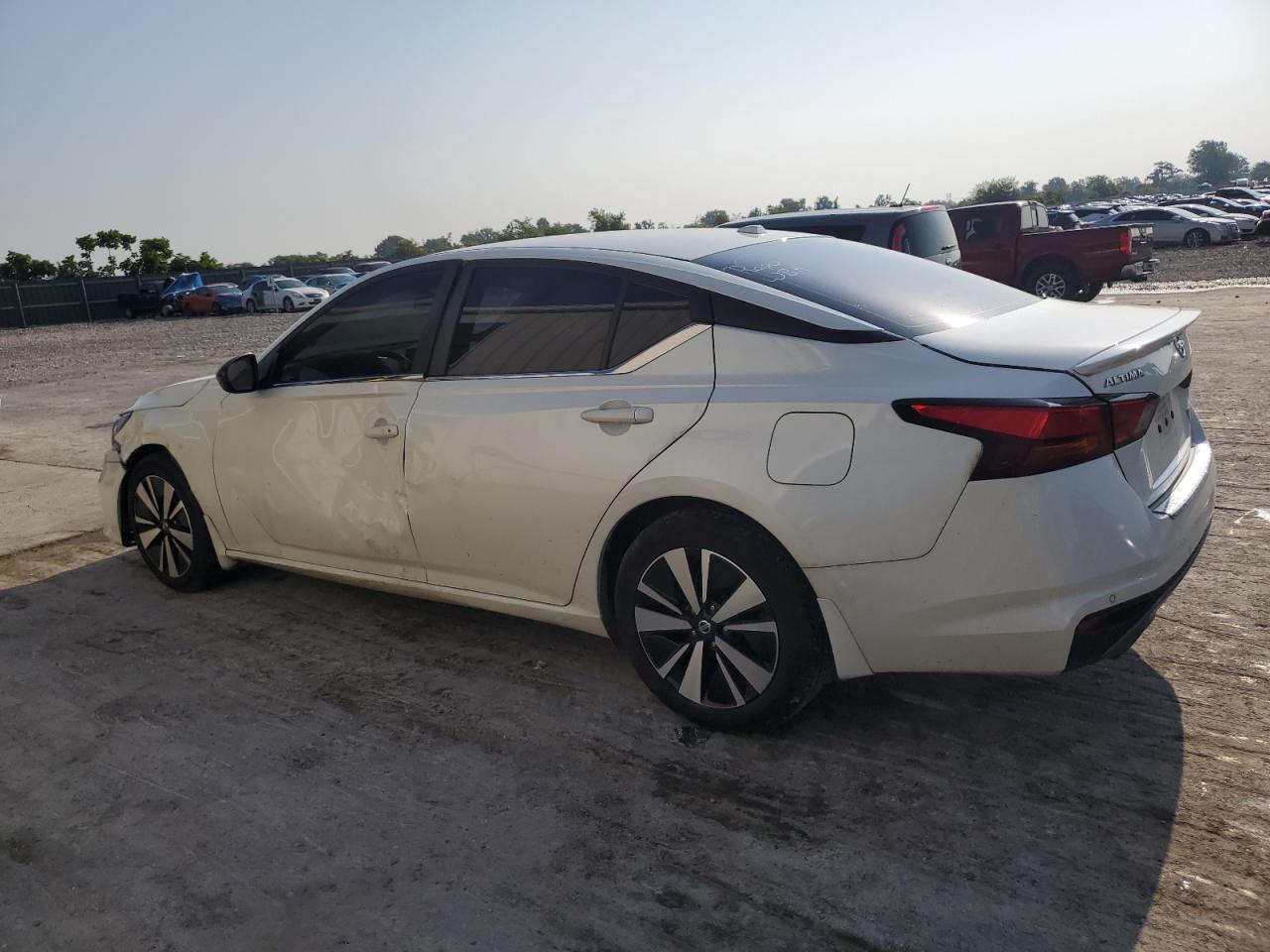 2020 Nissan Altima sr