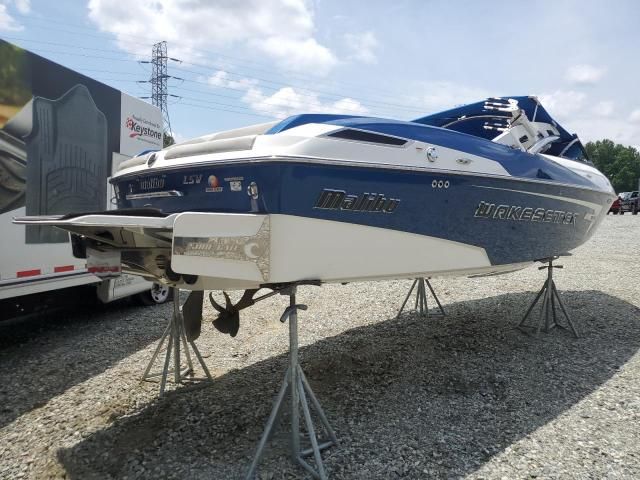 2014 Malibu LSV Wakese Boat Inboard Engine