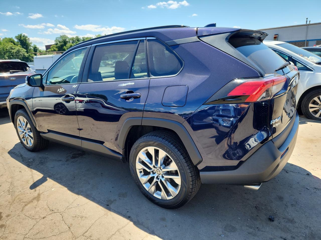 2021 Toyota Rav4 xle Premium