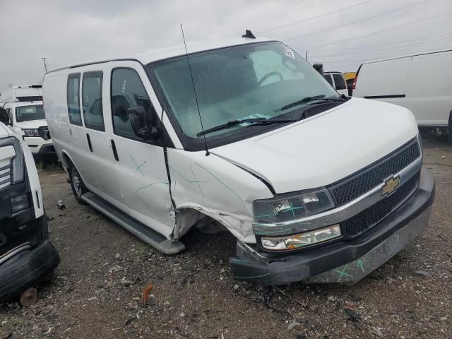 2020 Chevrolet Express G2500