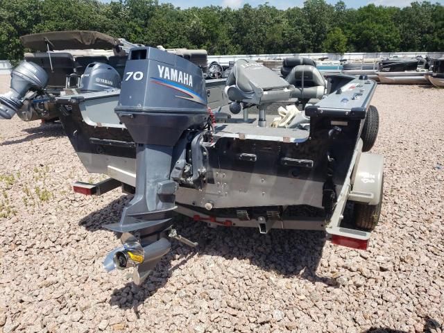 2003 Lund MARINE/TRL Boat JON Boat