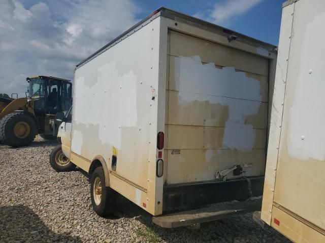 2014 Ford Econoline E350 Super Duty Cutaway Van BOX Truck