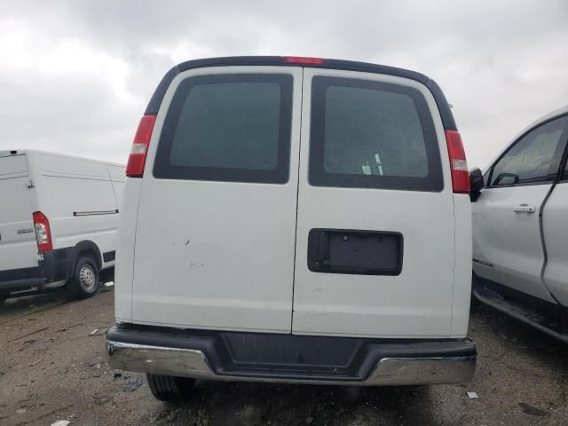 2020 Chevrolet Express G2500