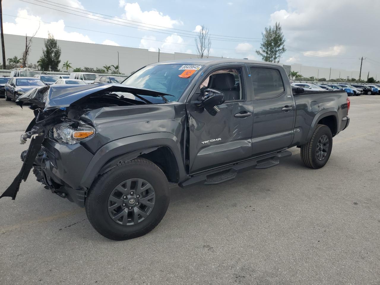 2023 Toyota Tacoma Double cab