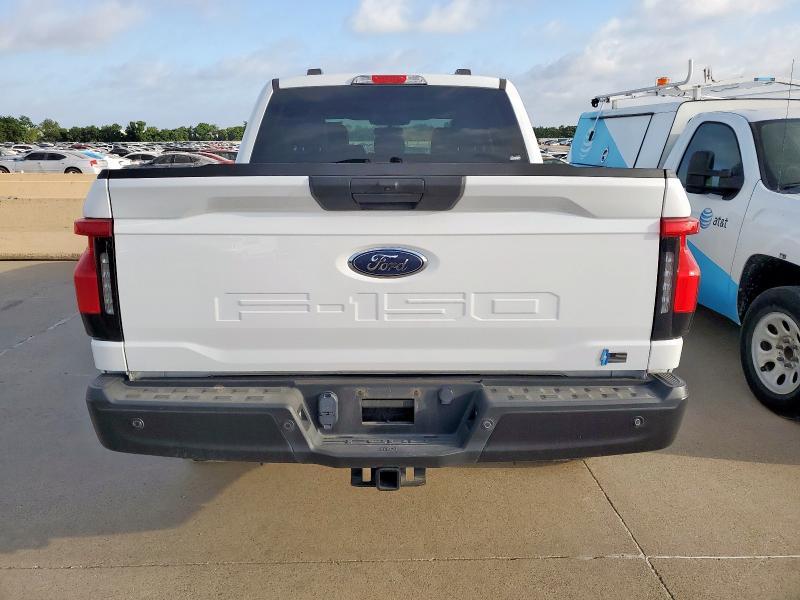 2022 Ford F150 Lightning pro