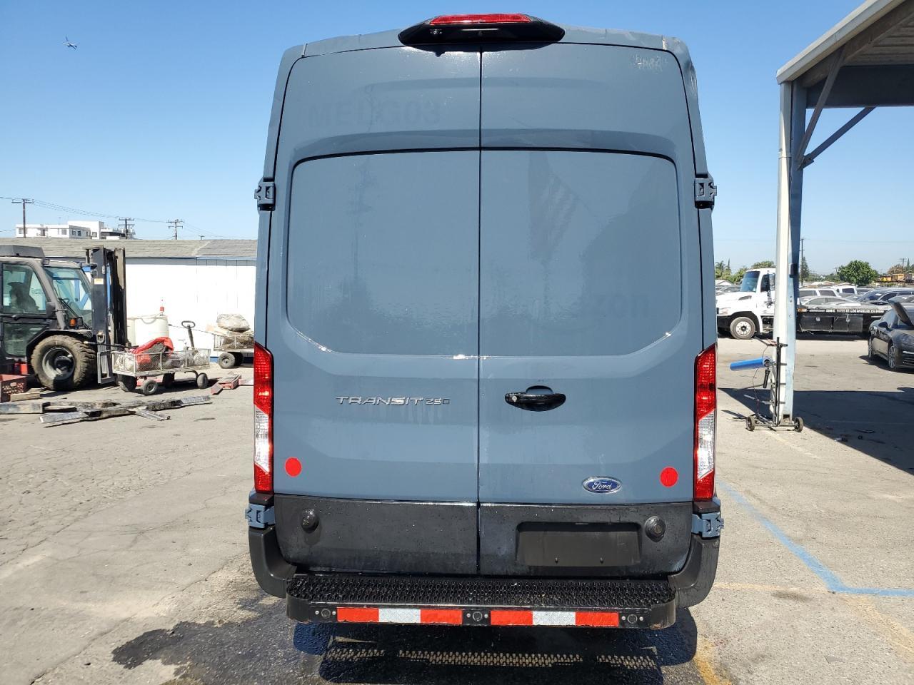 2020 Ford Transit T-250