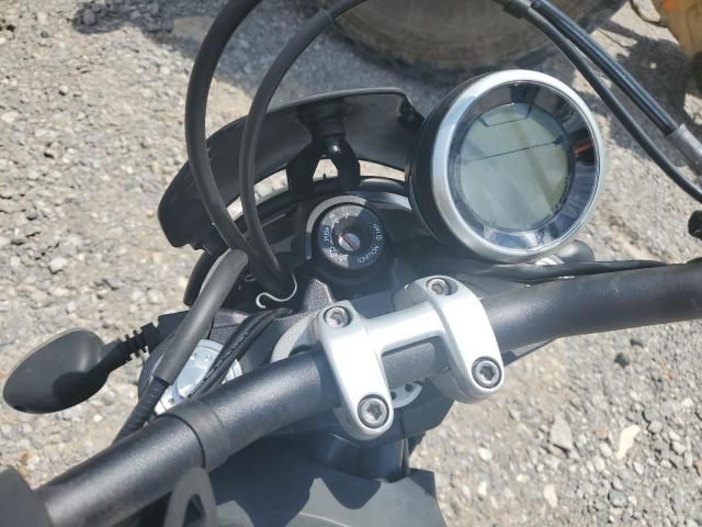 2016 Ducati Scrambler 800