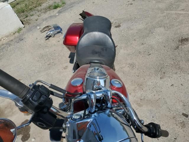 2012 Harley-Davidson FLD Switchback