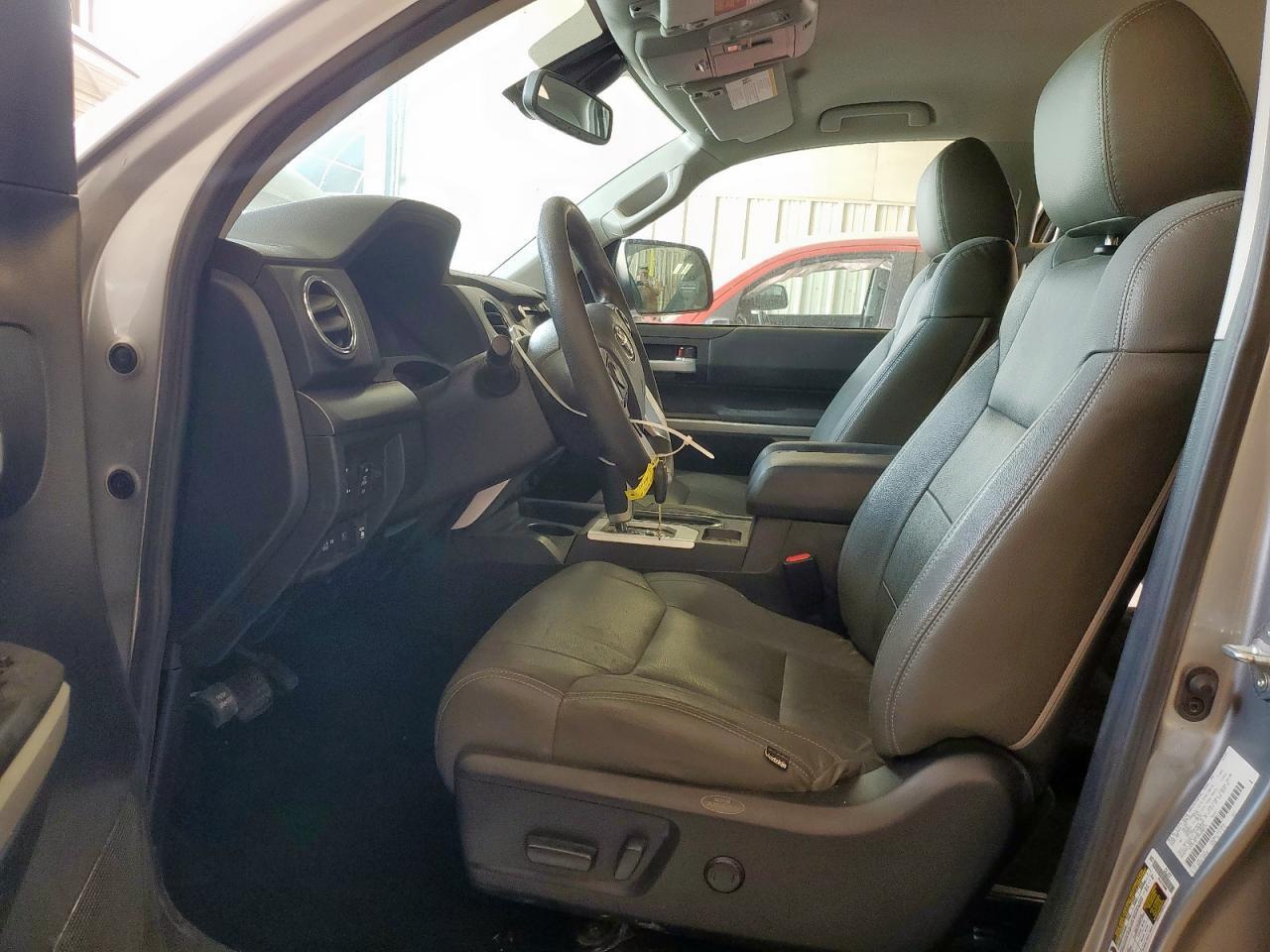 2021 Toyota Tundra Crewmax SR5