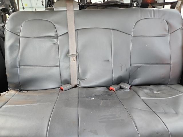 2017 Chevrolet Express G3500 LT