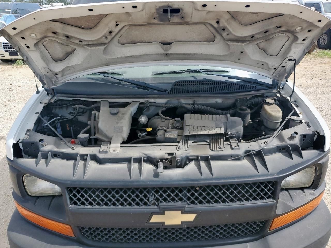 2016 Chevrolet Express G2500