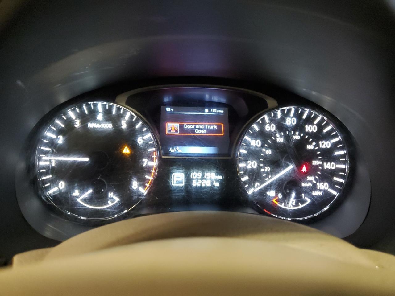 2015 Niss Altima 2.5 sv