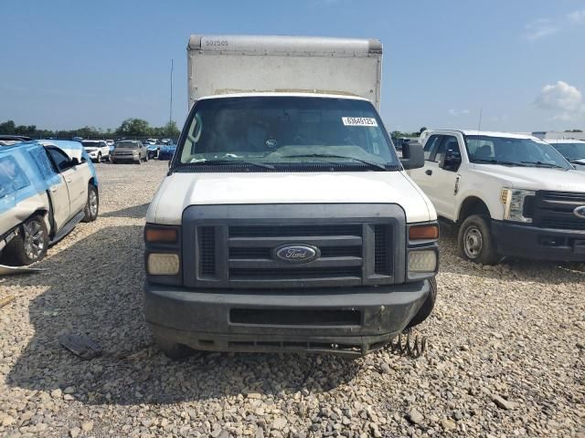 2014 Ford Econoline E350 Super Duty Cutaway Van BOX Truck