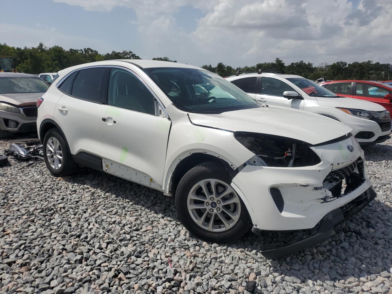 2021 Ford Escape se