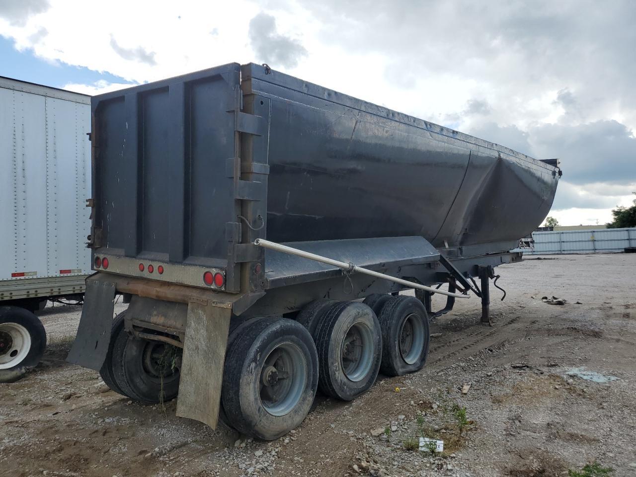 1985 East Manufacturing 2015 East END Dump Trailer